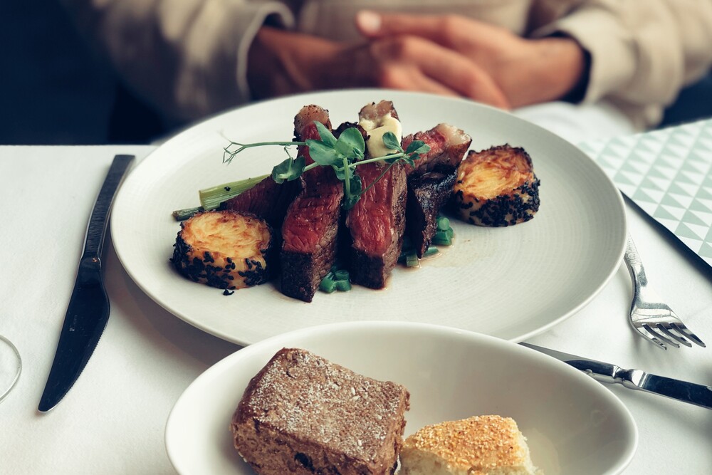 Dudok Aan De Maas: een culinaire vakantiebestemming in eigen stad