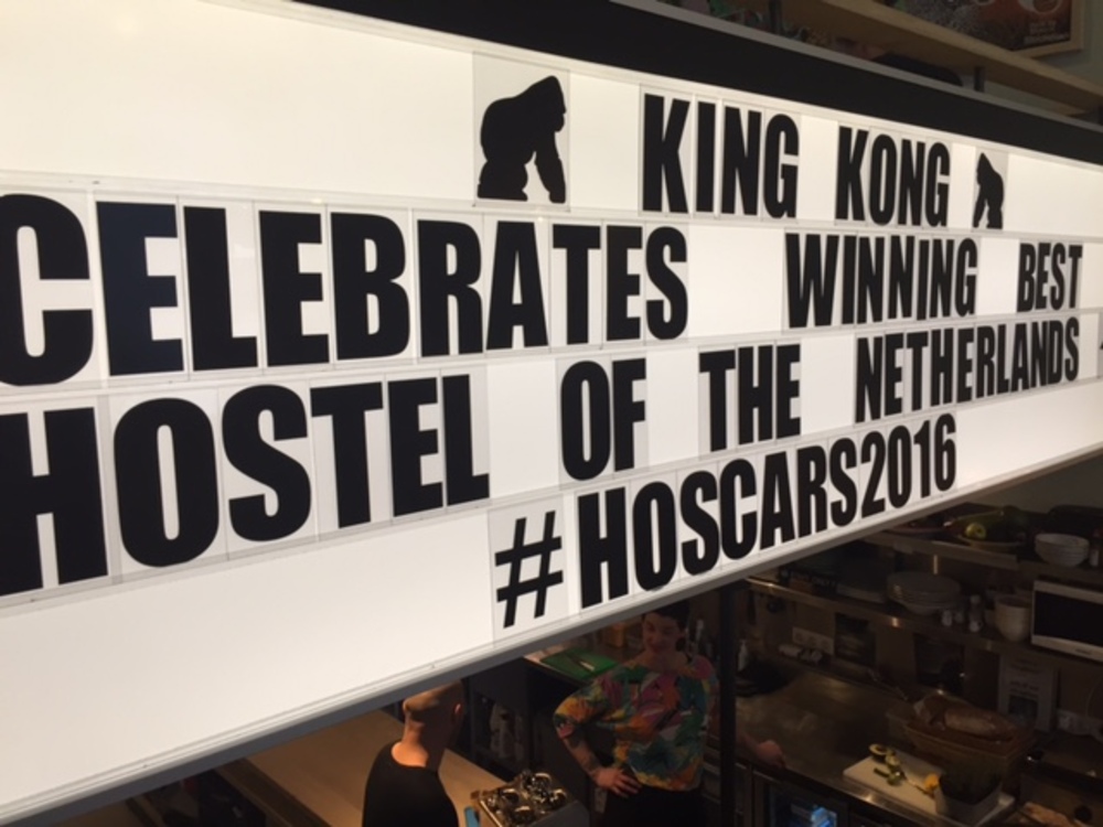 Lekker eten bij King Kong hostel, ook voor de local