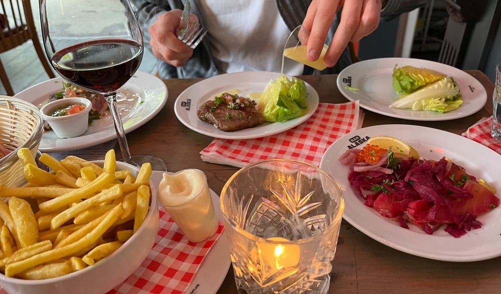 De mediterrane zon aan de Rotte bij Bar Alaska