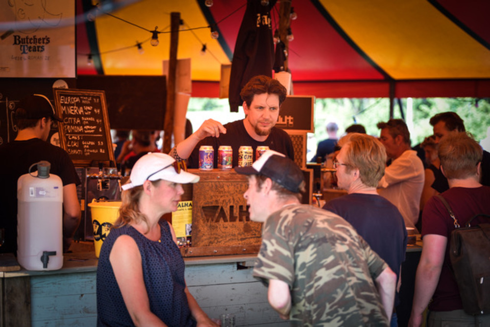 Friekens Tuinsfeest: leren (over) brouwen bij ambachtelijk bierfestival in Noord