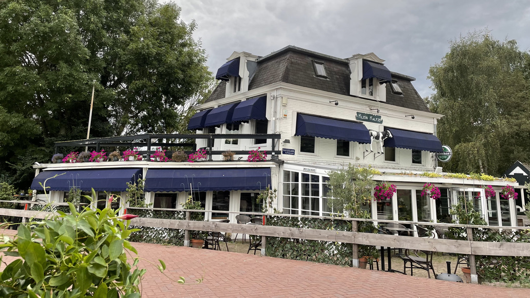 Klein Kalfje – Vis eten in de Amstel