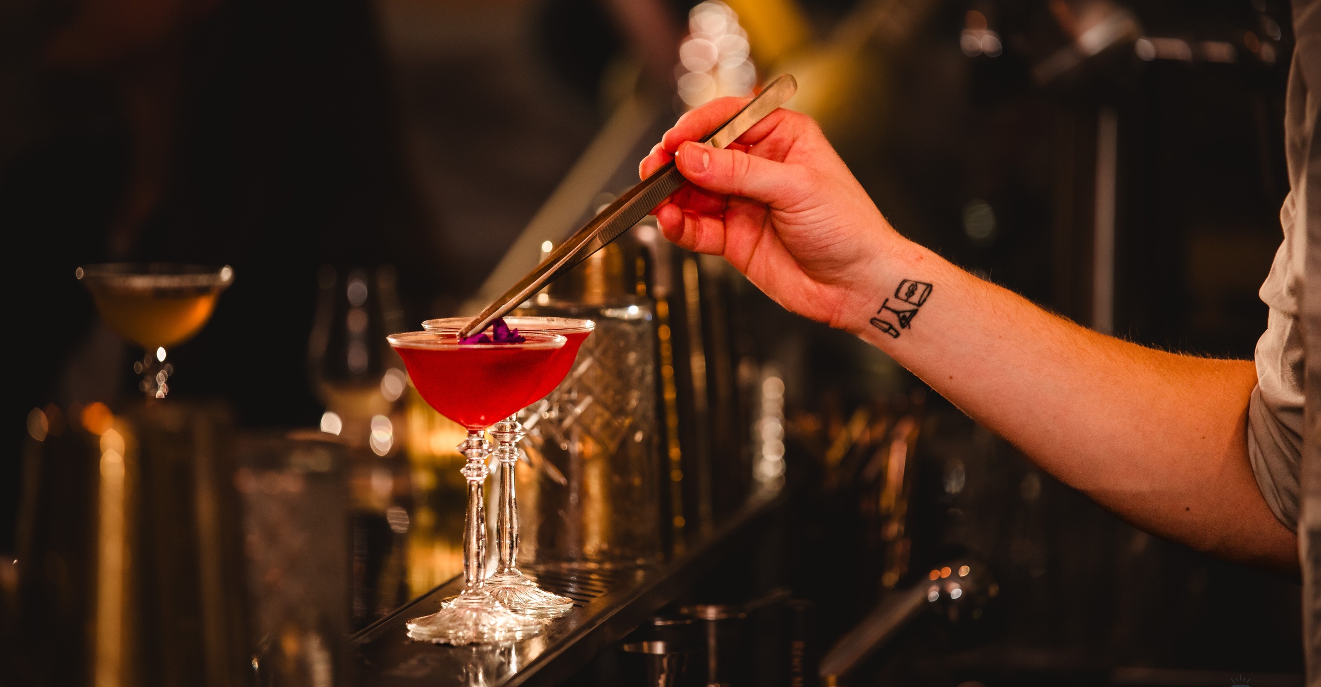 Sumventure Flightbar: de enige cocktailbar in Nederland met huisgemaakte bara