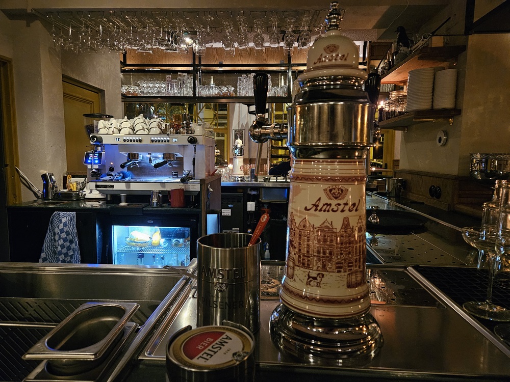 Café Kompleet: domweg gelukkig in de Helmersbuurt