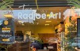 Toko Radjoe Art: waar Surinaamse roti en bubble tea elkaar ontmoeten in Overschie