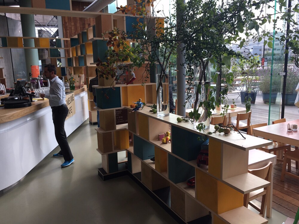 Lunchen met Barbie in Het Nieuwe Café