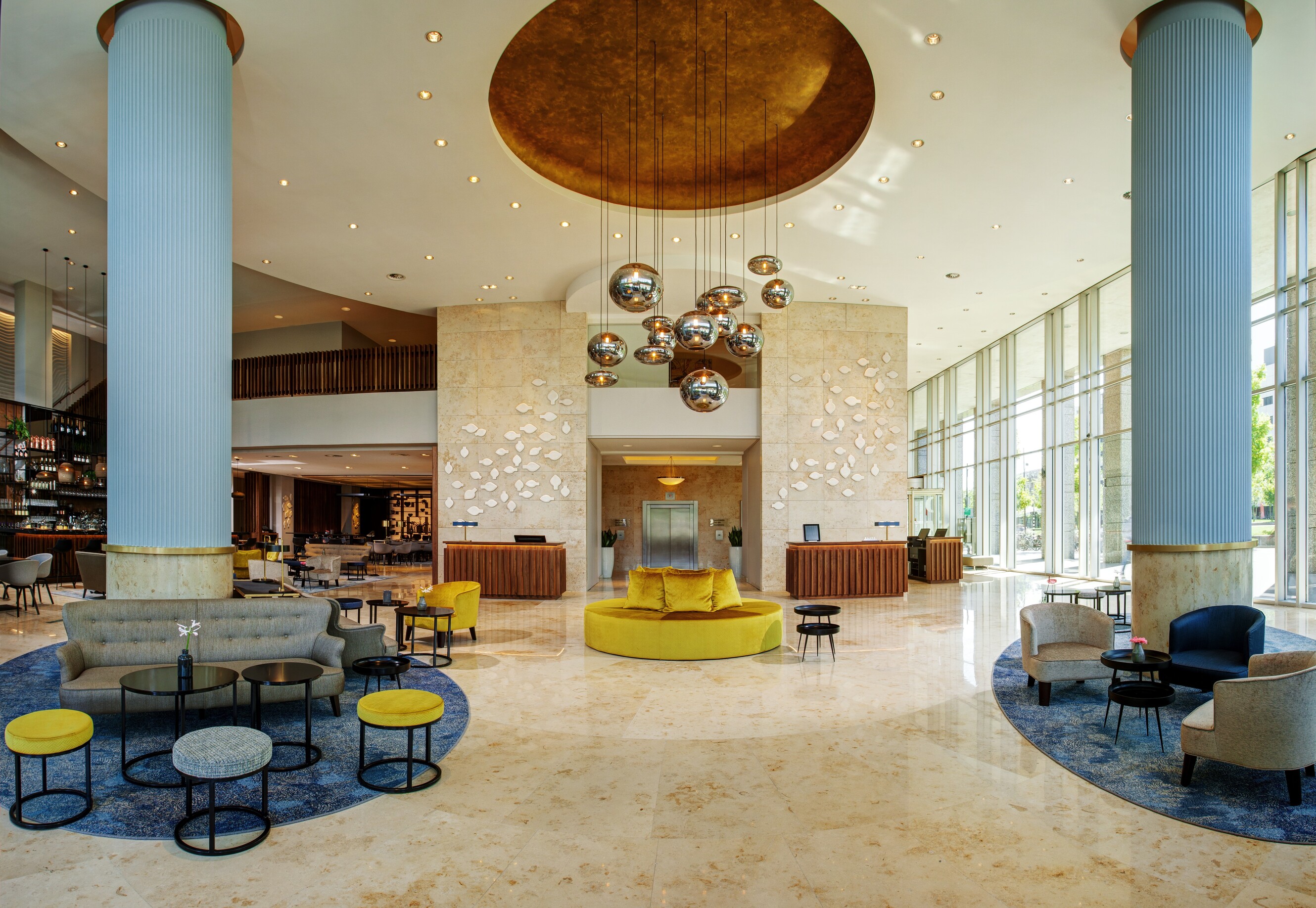 Pillars Bar & Kitchen De Buik van Rotterdam