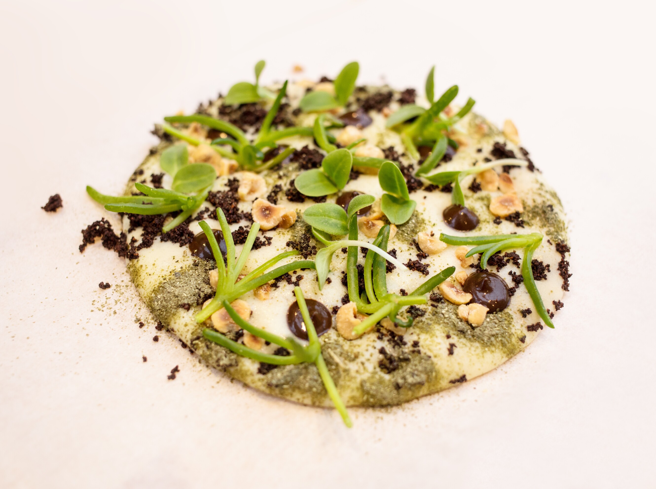 Bij Mediamatic ETEN mag je met je handen eten (graag zelfs!)