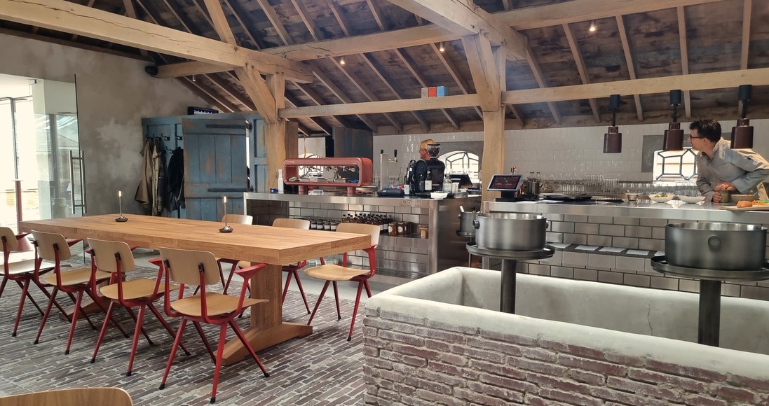 Met Over-Amstel opent een uniek farm-to-fork restaurant aan de Amstel