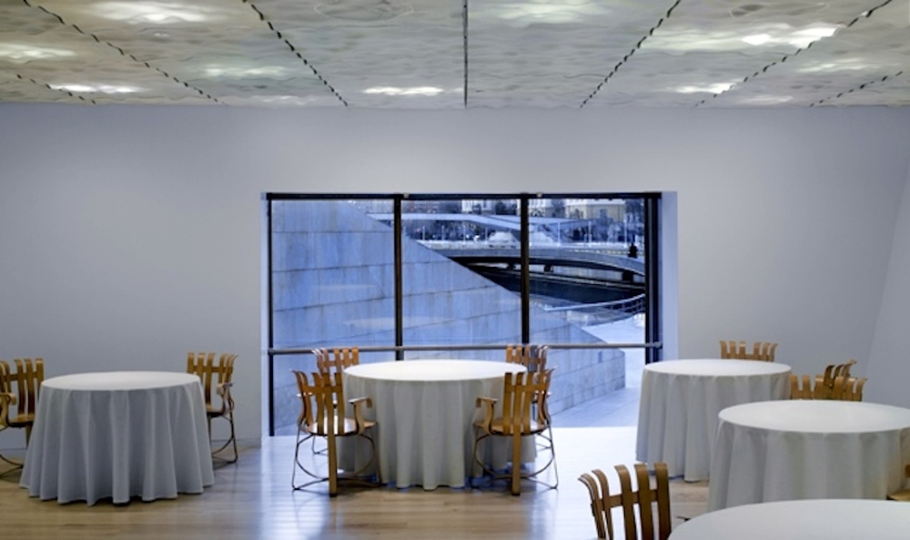 Eten in het Guggenheim? Liever in het Wereldmuseum