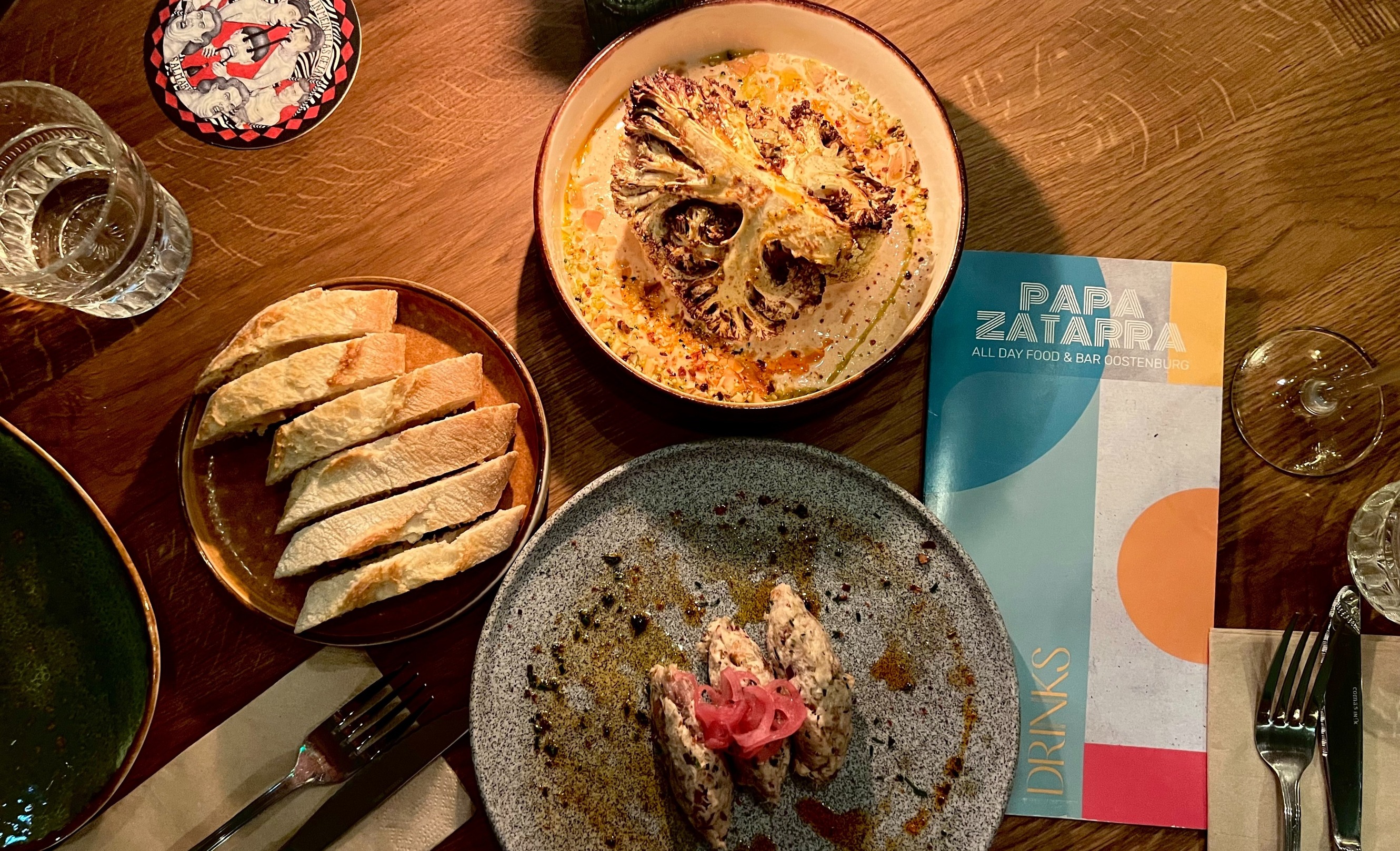 Papa Zatarra: warm en kleurrijk in Oostenburg