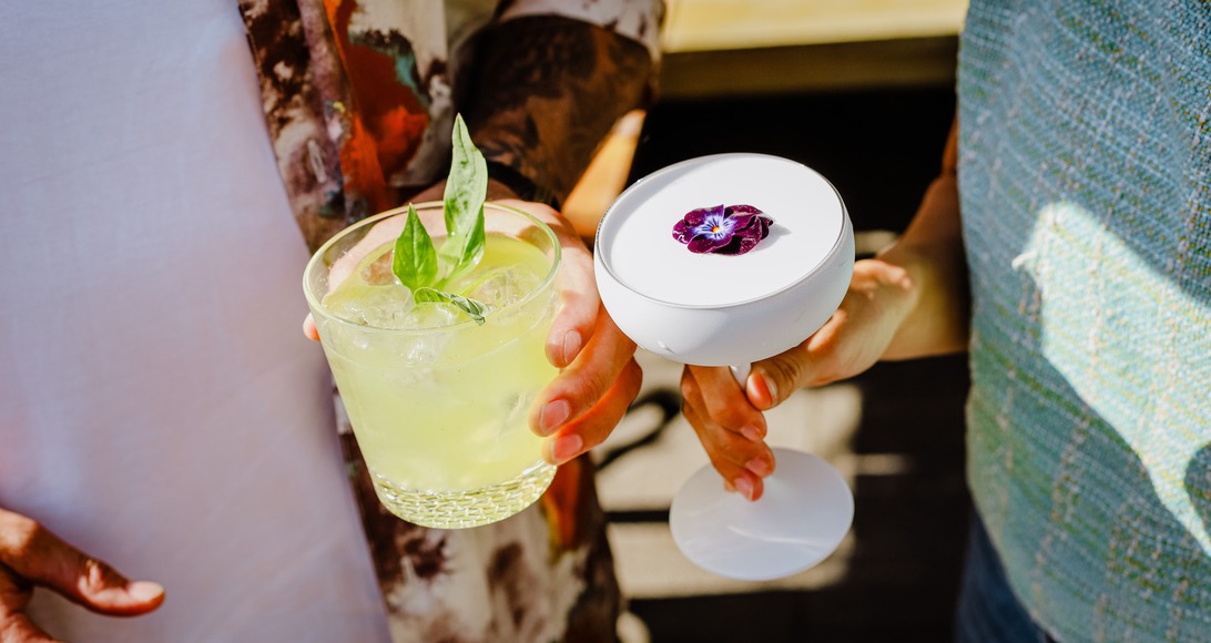 Shake it like you mean it: 8 cocktailbars om deze zomer te bezoeken