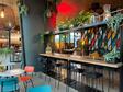 Karma café hoge tafels.jpeg
