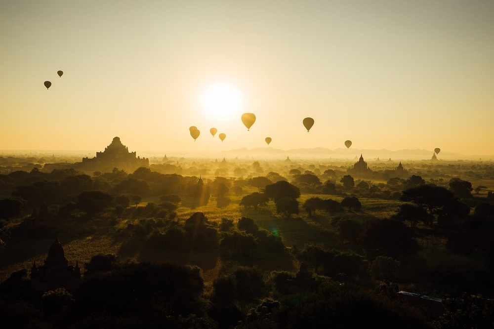 Met The Traveller toont Michiel Deenik Bijlmer de wereld