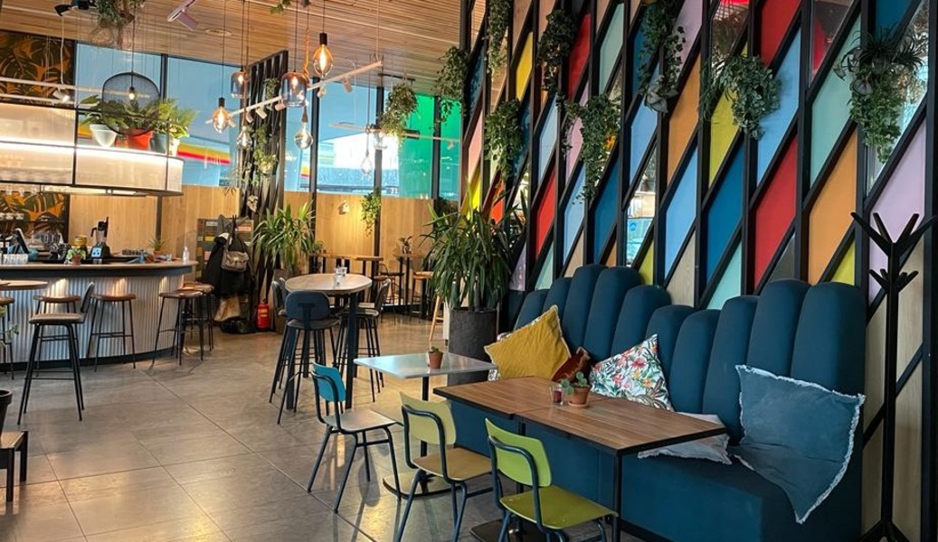 Karma Café X Vegan Pizza Bar een perfecte match De Buik van Rotterdam