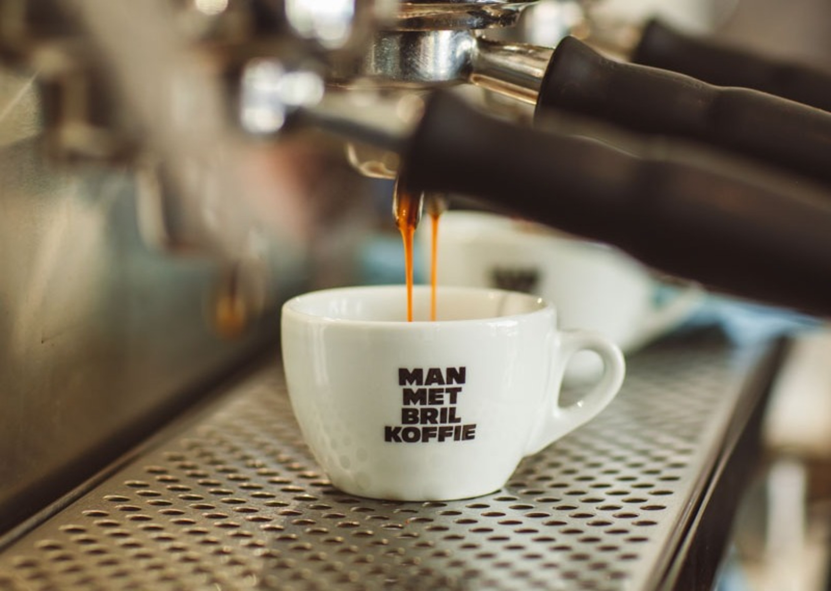 Man Met Bril Koffie