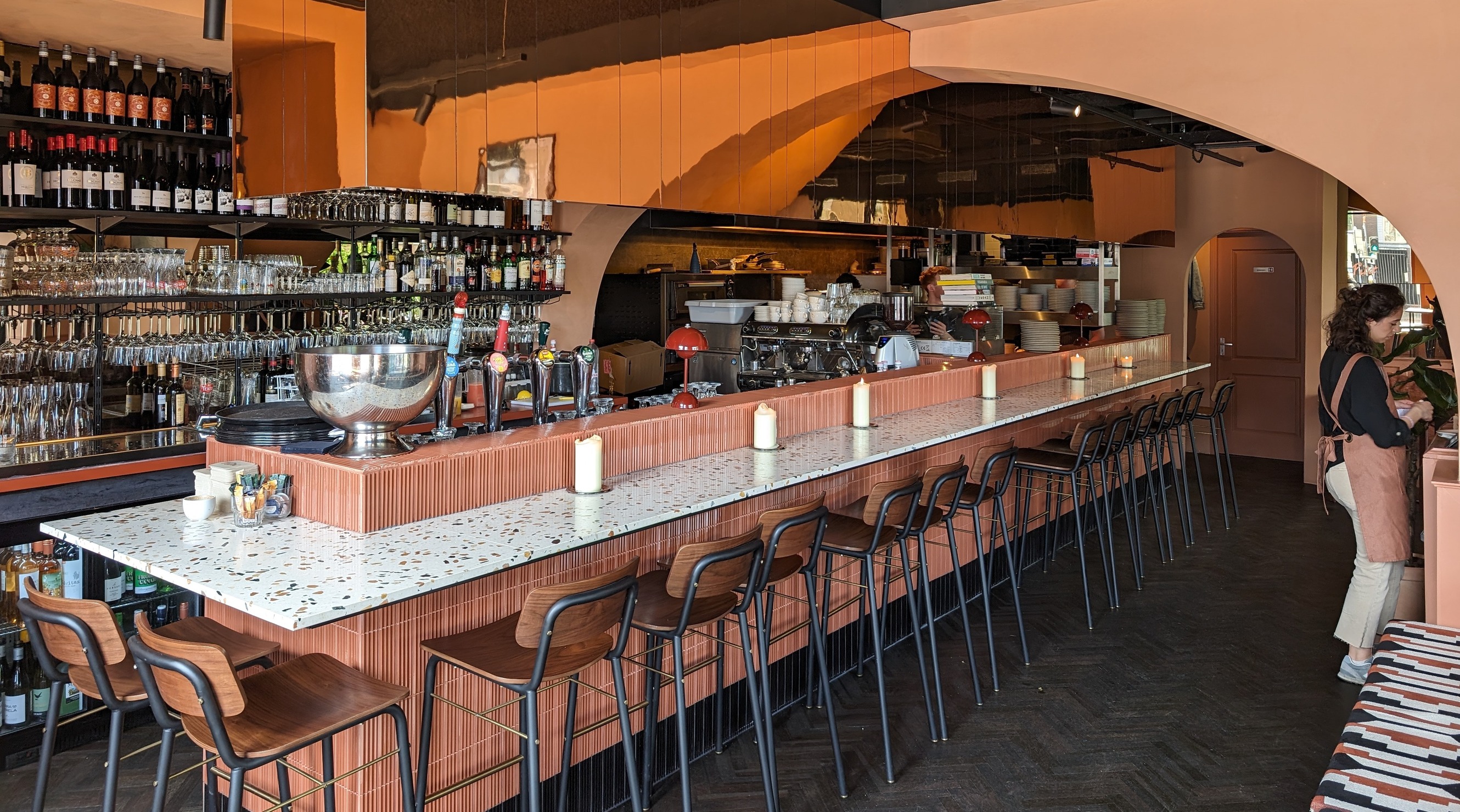 Oost-mediterrane restobar Pitot: veel meer dan pita op het menu