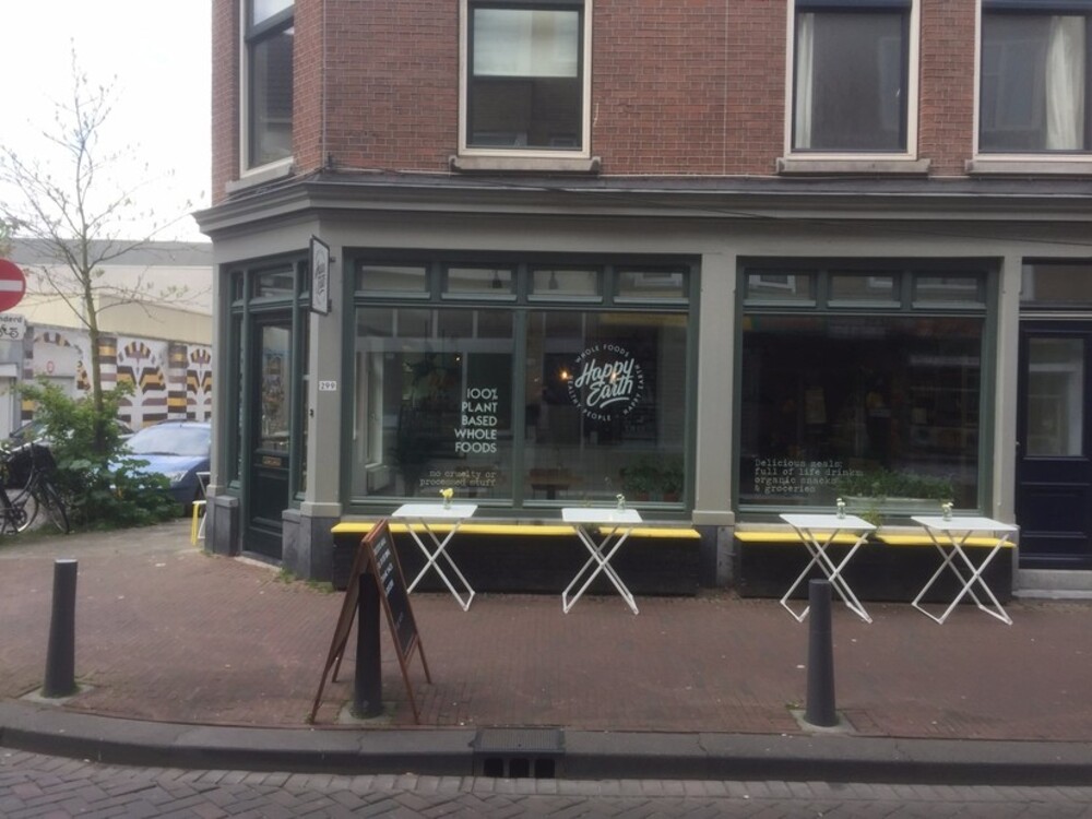 Foodblog Happy Earth opent winkel op het Zwaanshals