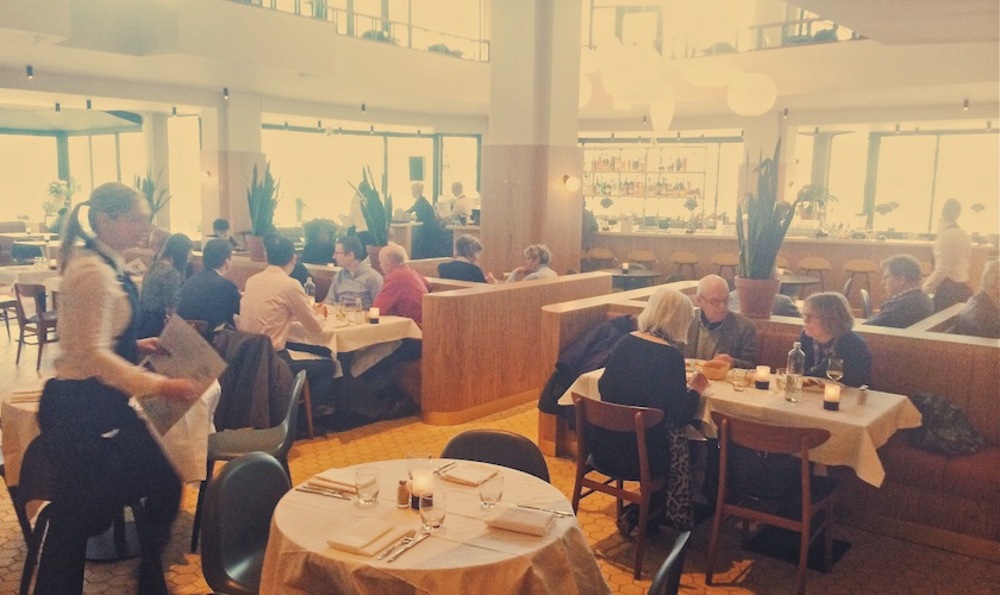 Brasserie Engels biedt het warme welkom van de stad