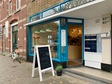 Wolf Coffee buiten.jpeg