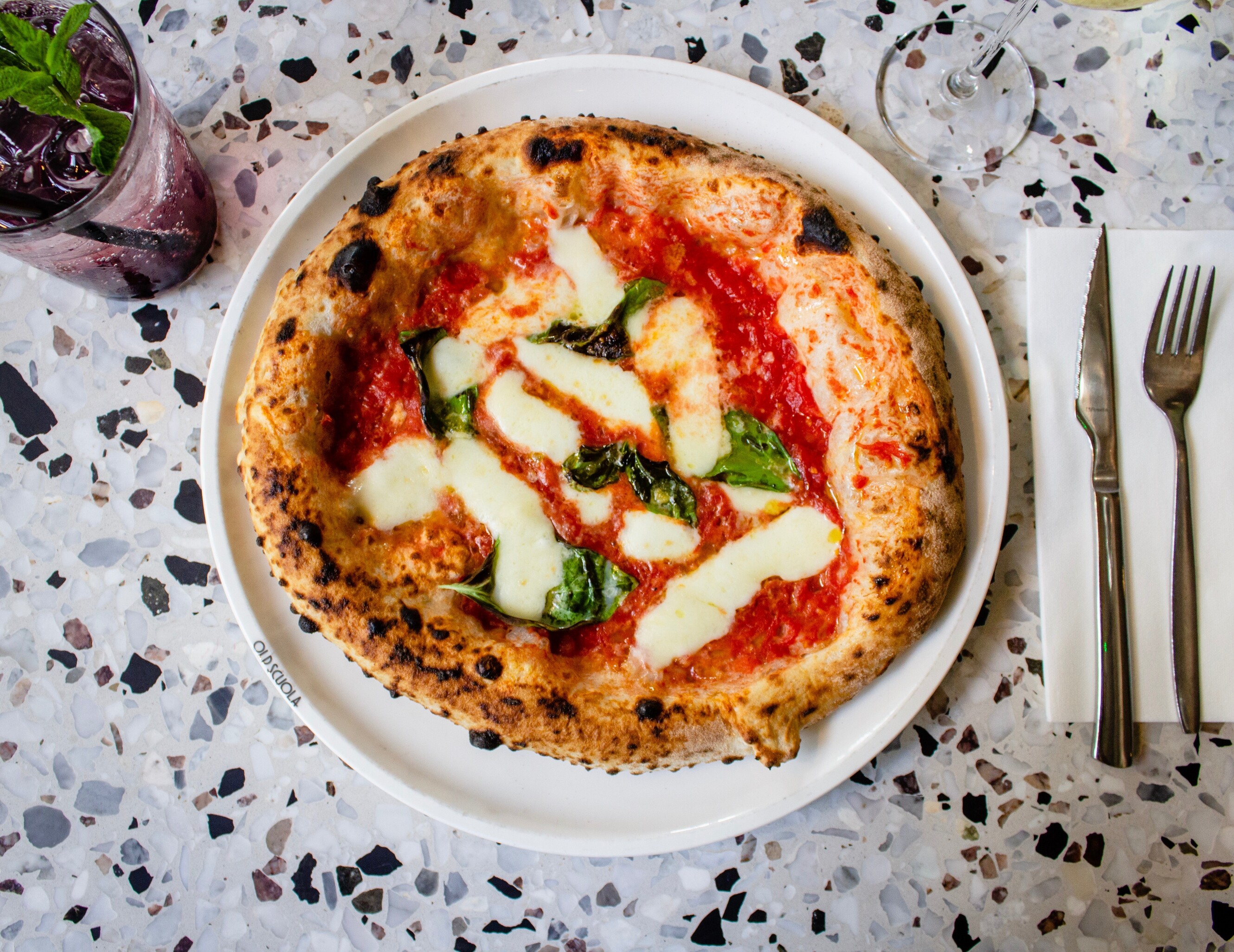 Italian proof: 12x pizza in Rotterdam