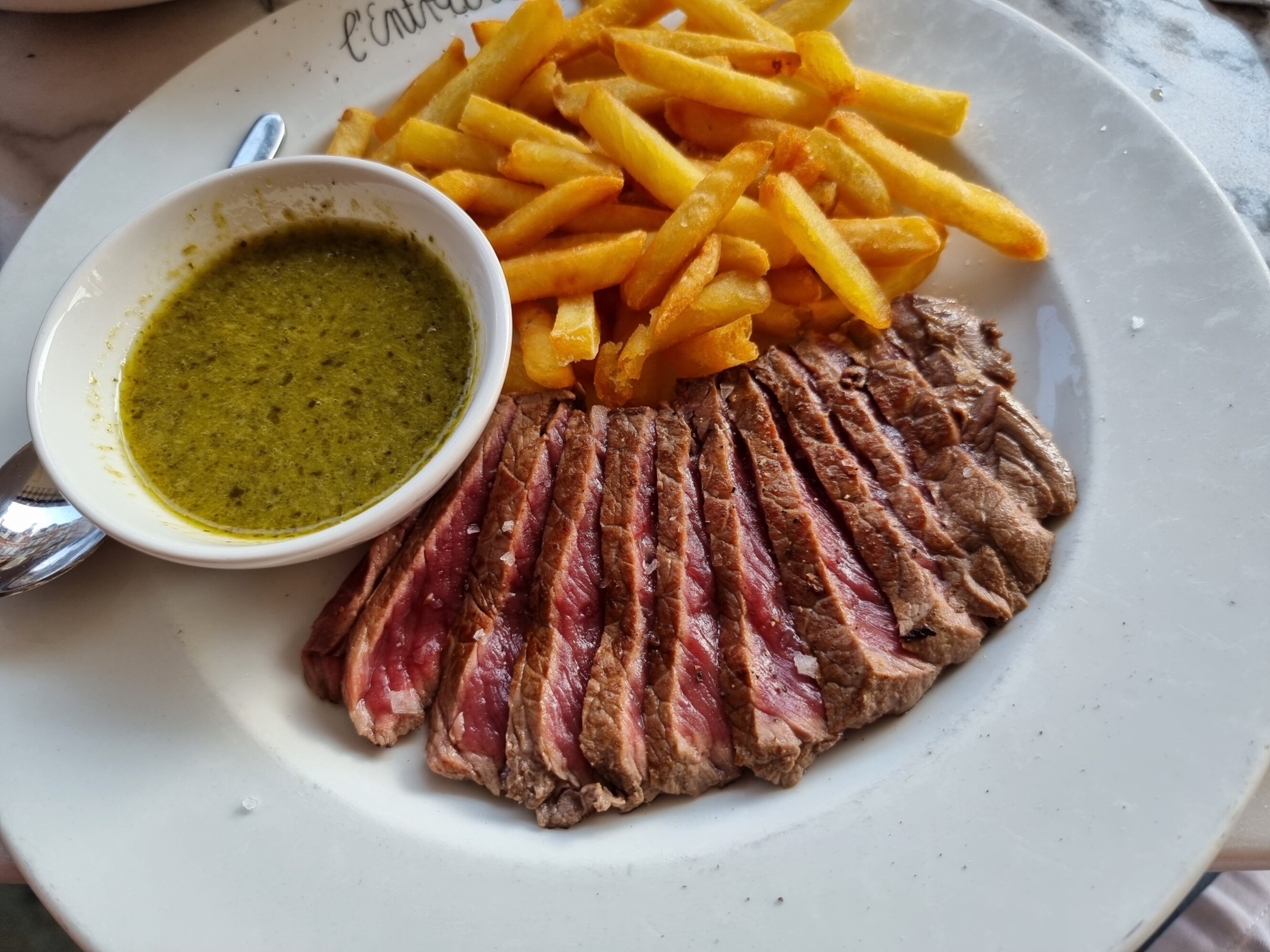 L’Entrecote et les Dames