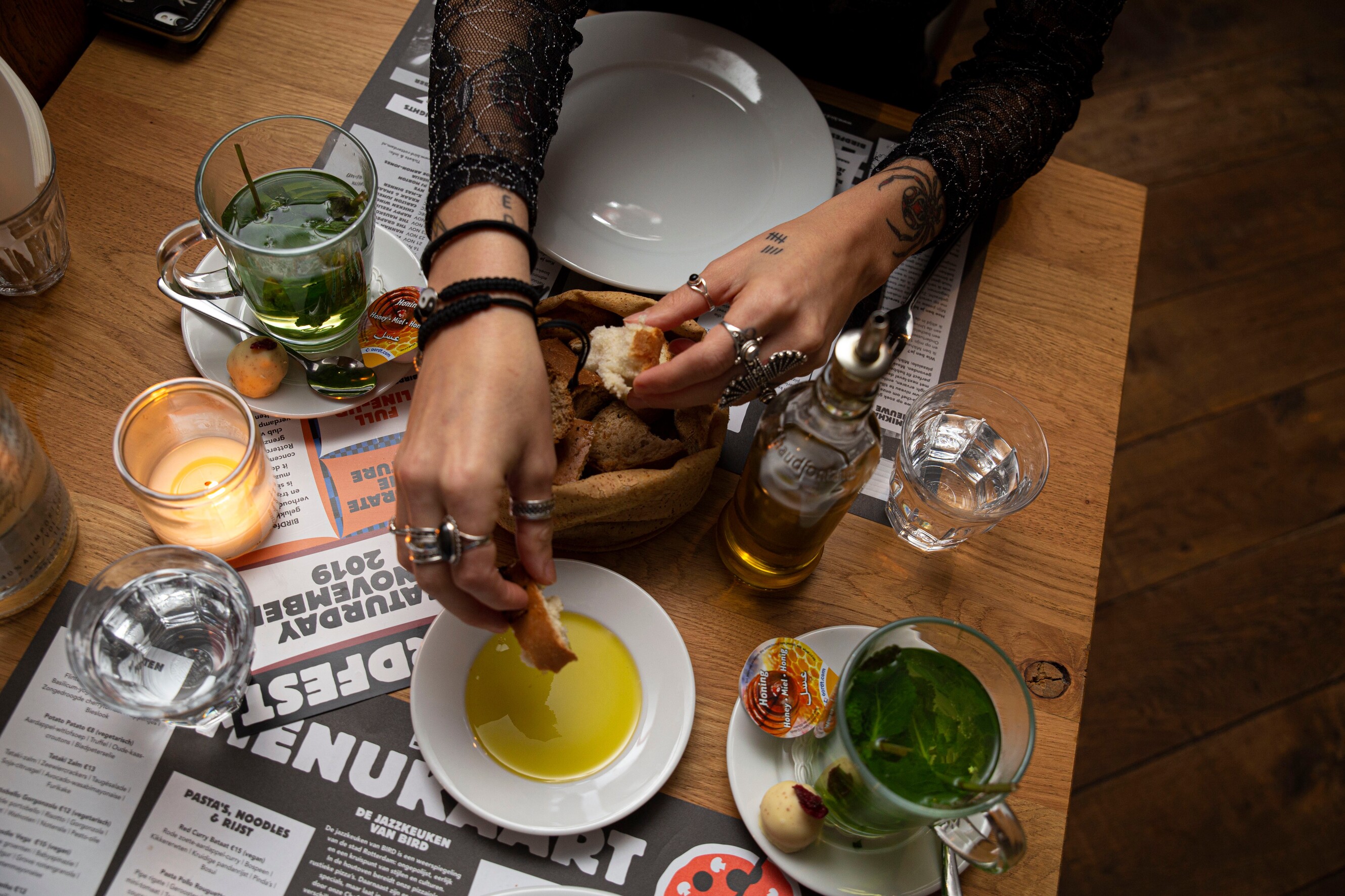Podium, club en restaurant: BIRD Rotterdam is meer dan een gezellige plek om te dineren