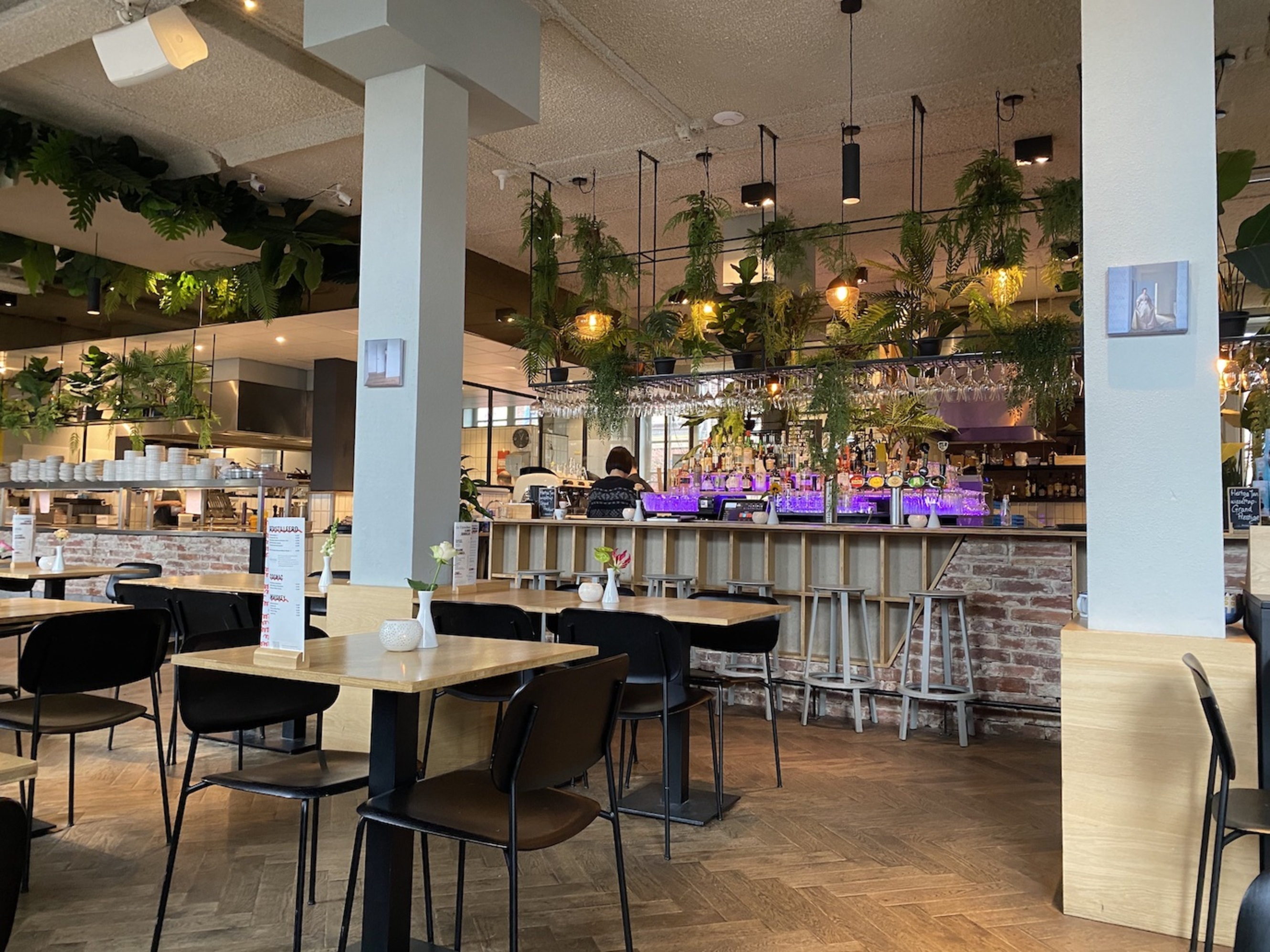 De Utrechter: een uitstekende lunchplek op een toplocatie