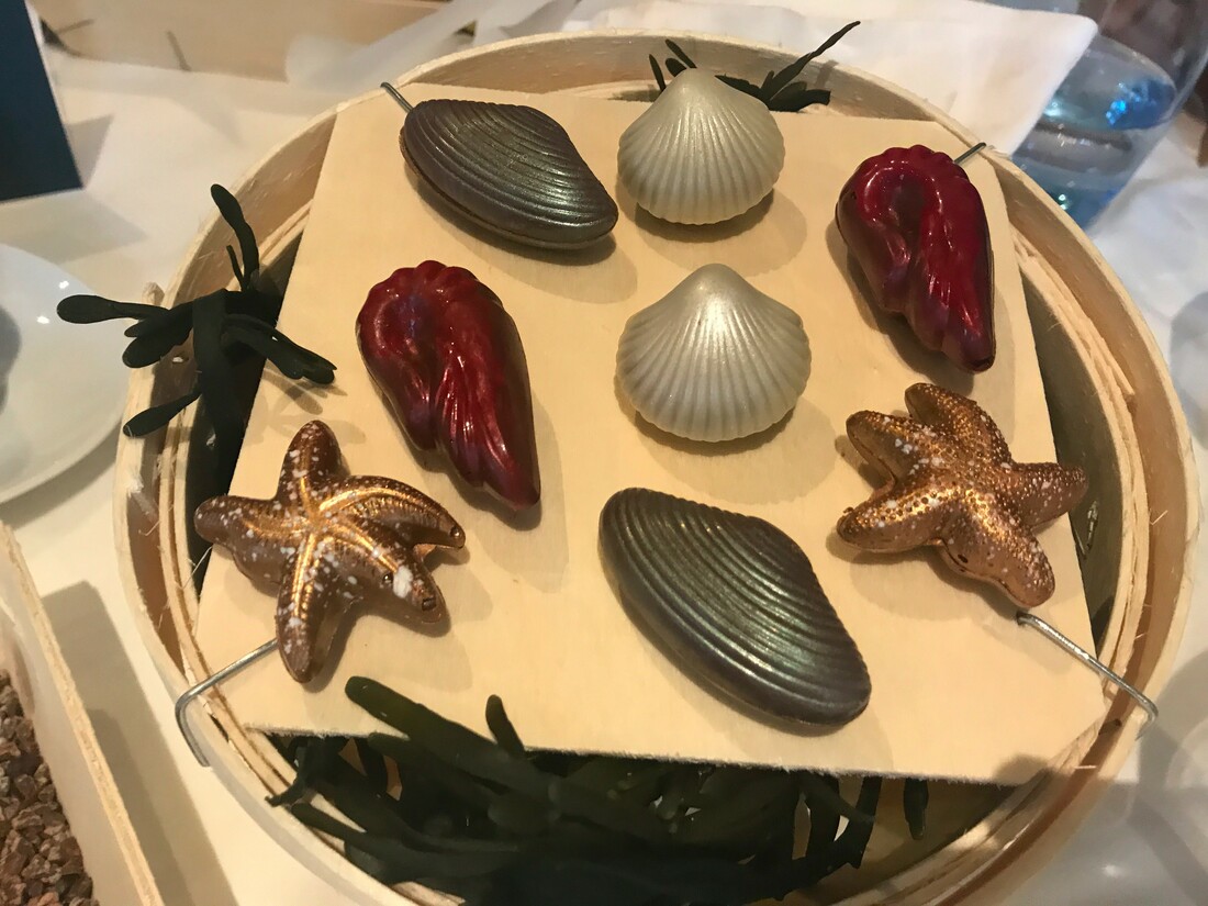 We maken onze eigen zomer met fruits de mer bij The Park De Buik van