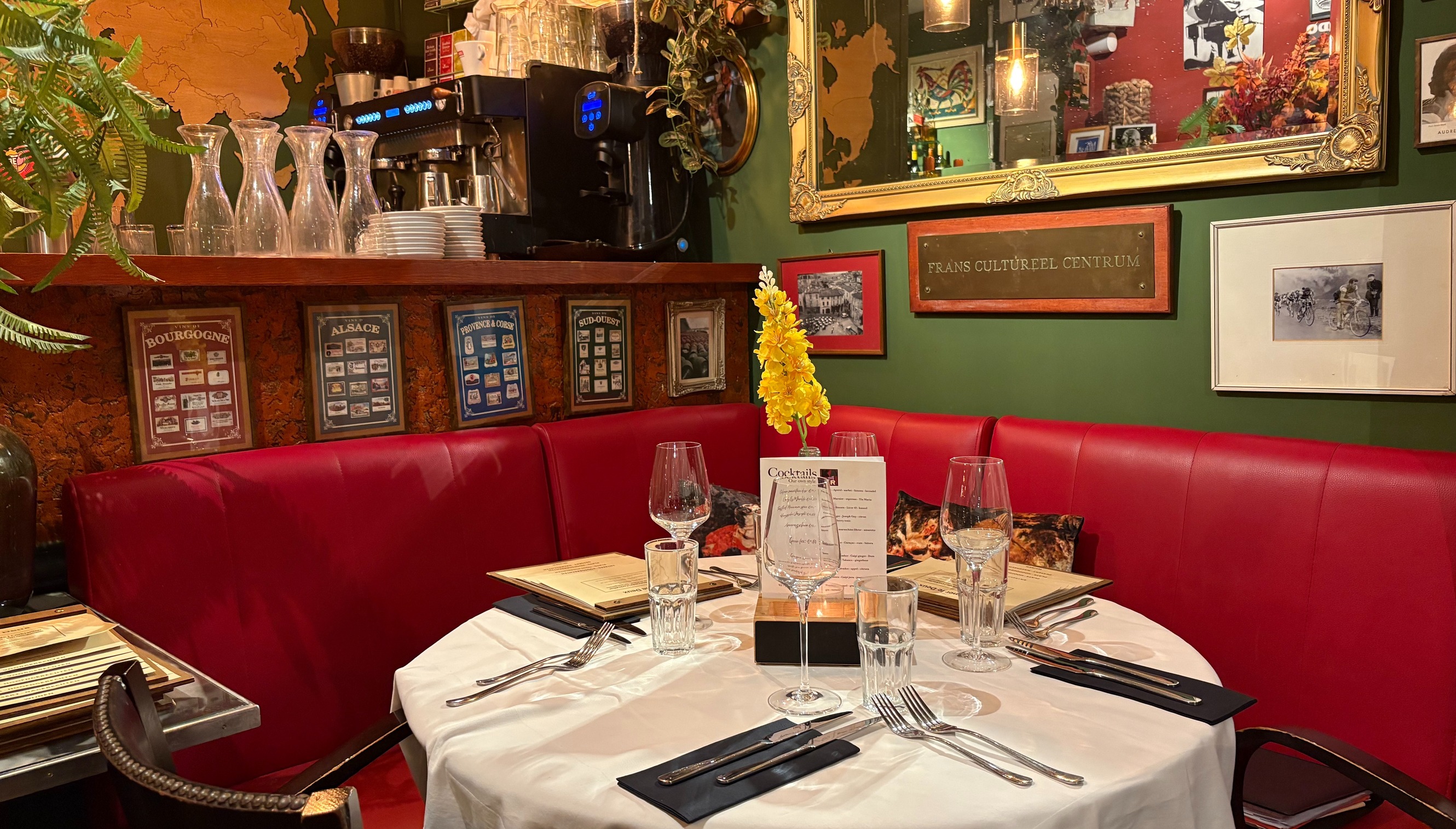 Kamer Le Deux: een knusse Franse huiskamer midden in Den Haag