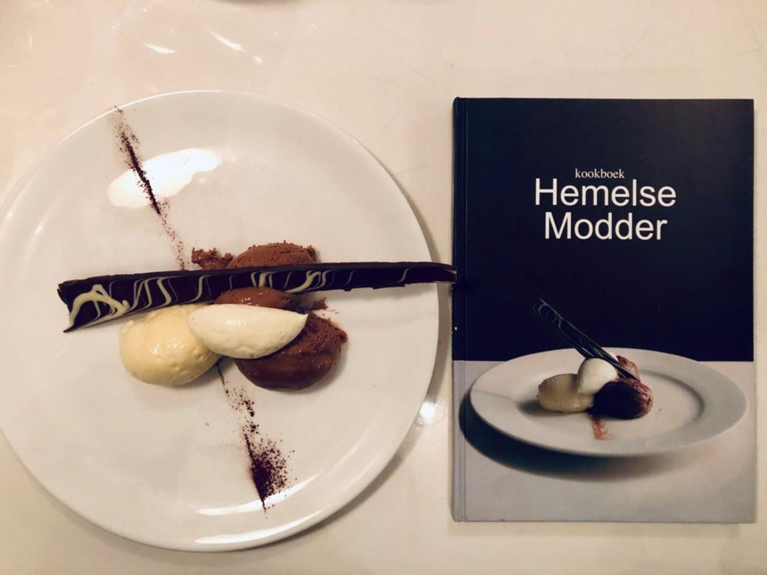 Hemels genieten aan de Oude Waal bij Hemelse Modder