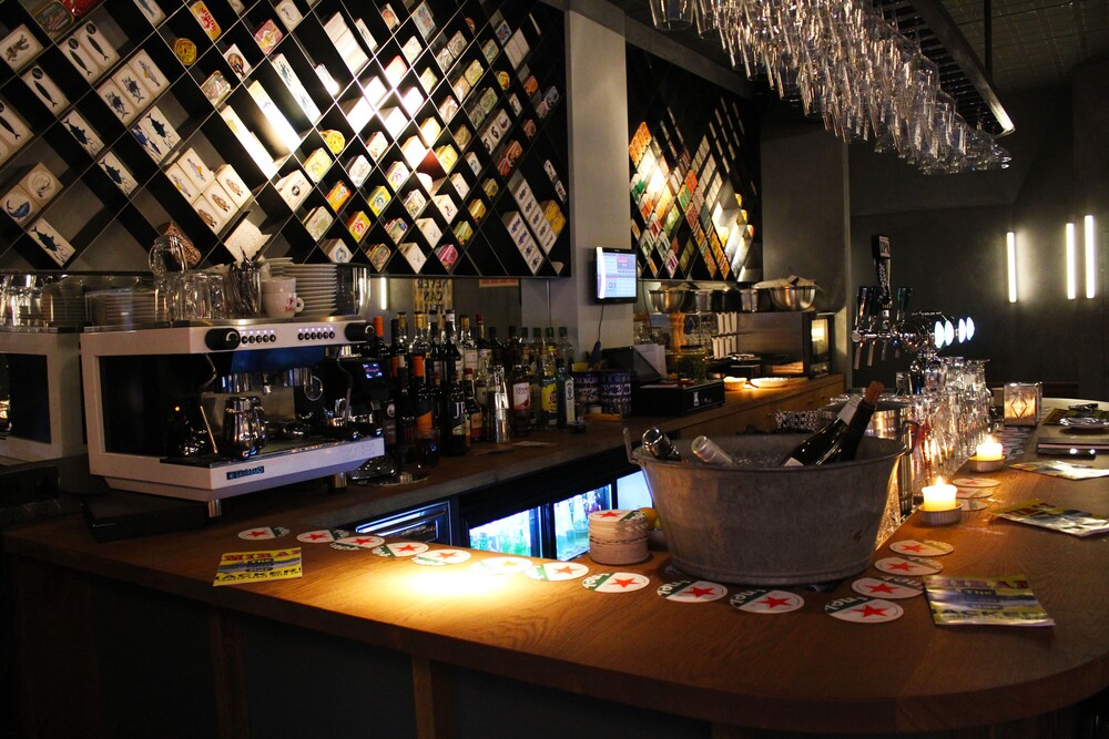 Alles kan bij The Can Bar: een stukje Zuid-Europa in hartje Amsterdam