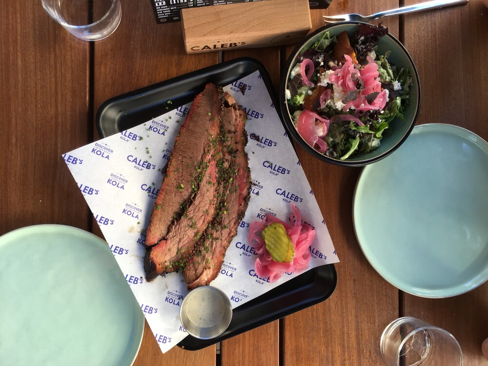 Mals barbecuevlees bij Roffa Restobar