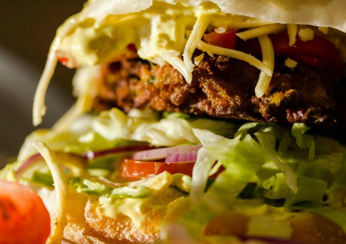 1vega burger trut