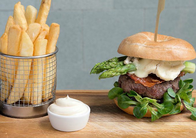 Black Angus Burger bij Nieuw Rotterdams Cafe
