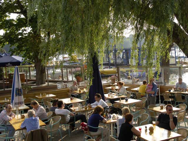 De-Tuin-Kralingen-Terras