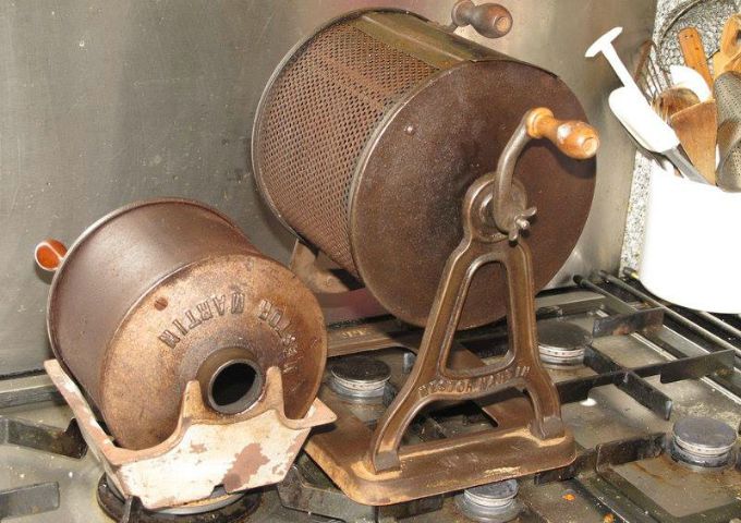 Handmatige koffiemaler Rotterdams Oogstfestival