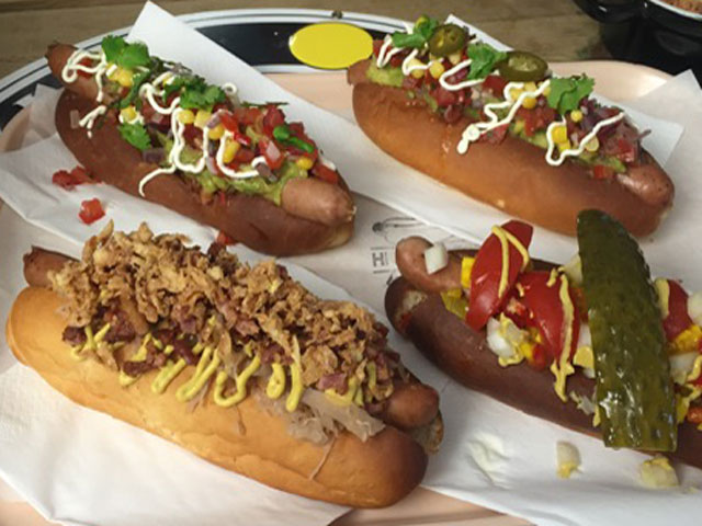 Hotdogs-bij-Highstreet-hotdogs