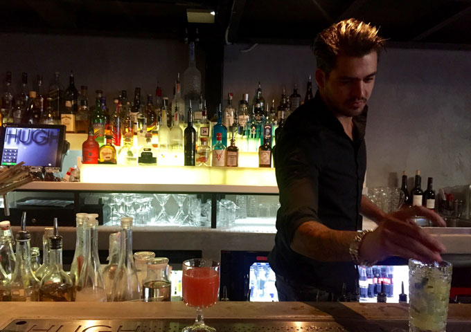 Hugh Cocktailbar-II-680