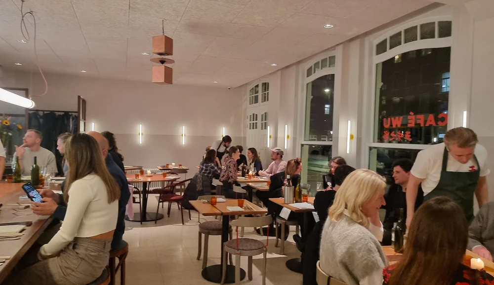 Bij Café Wu is het de hele avond genieten