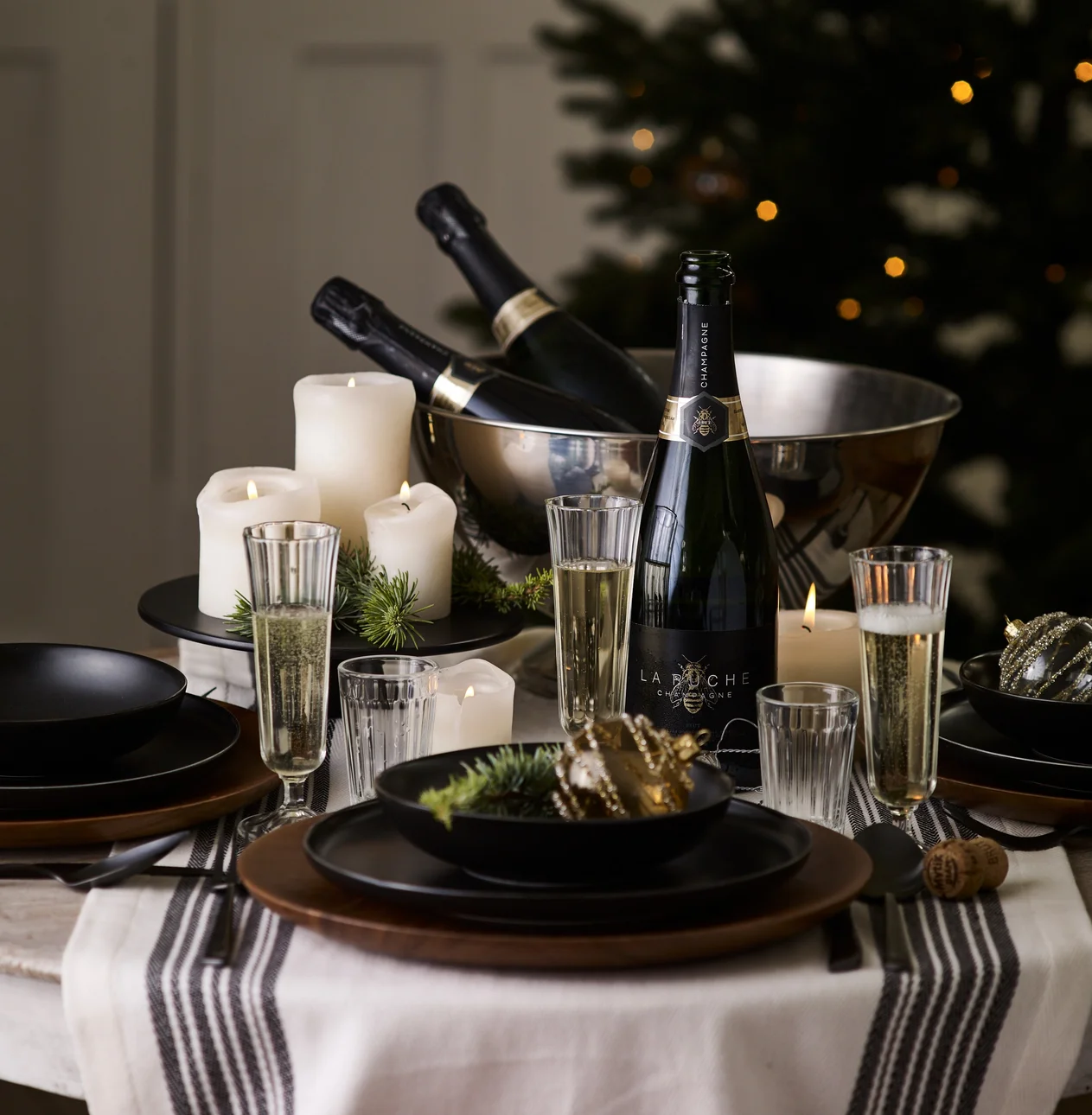 Het perfecte Rotterdamse kerstdiner: 7 dingen om familiedrama’s te voorkomen