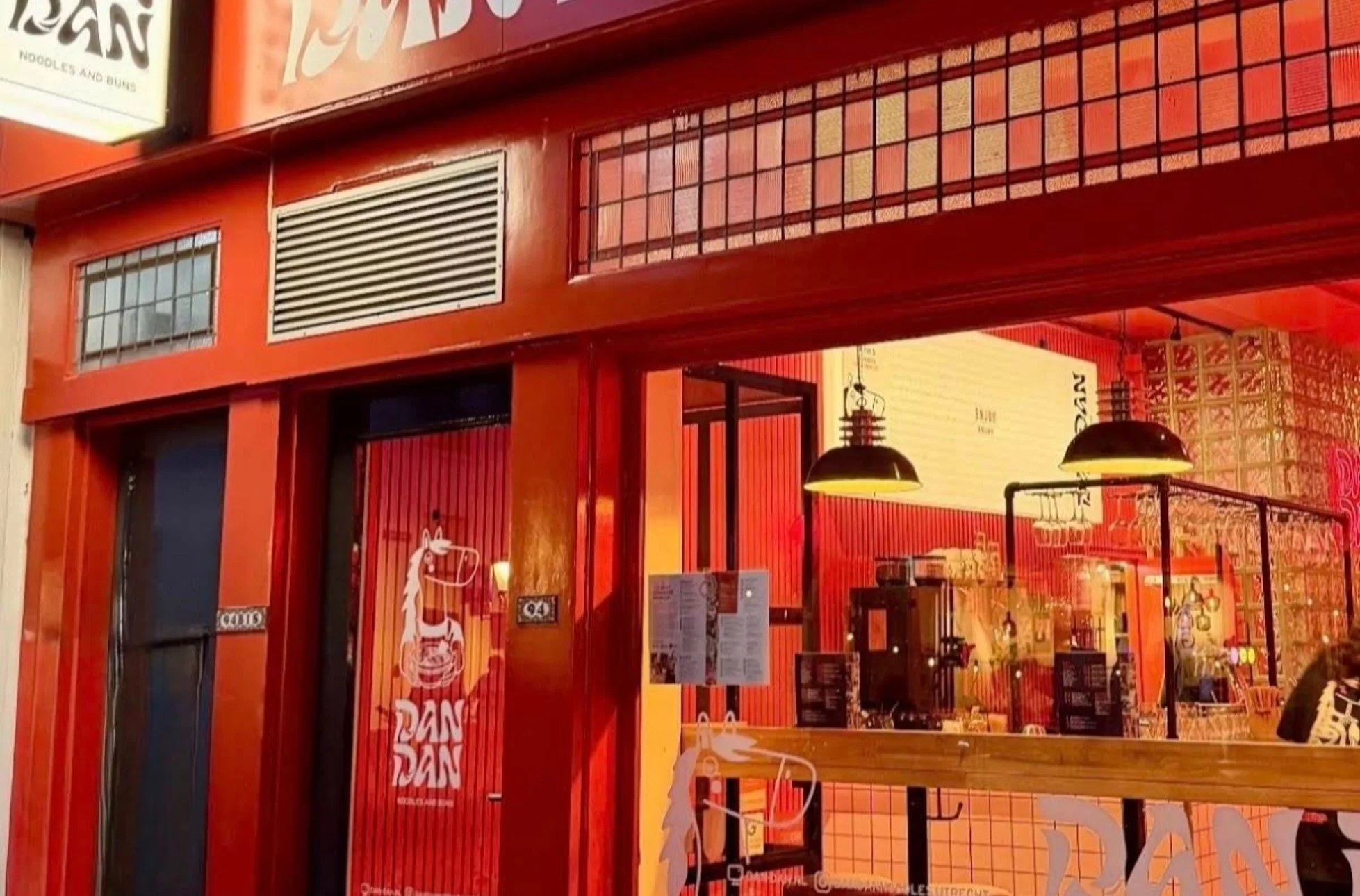 Slurpen mag bij Dan Dan Noodles