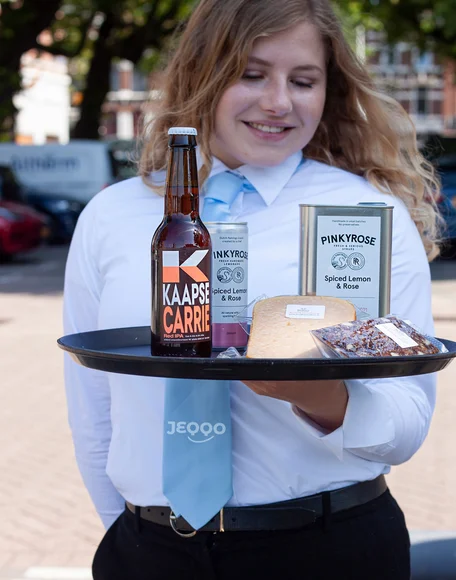 Je boodschappen, producten van lokale horeca en do-it-yourself boxen van restaurants geleverd tot de deur