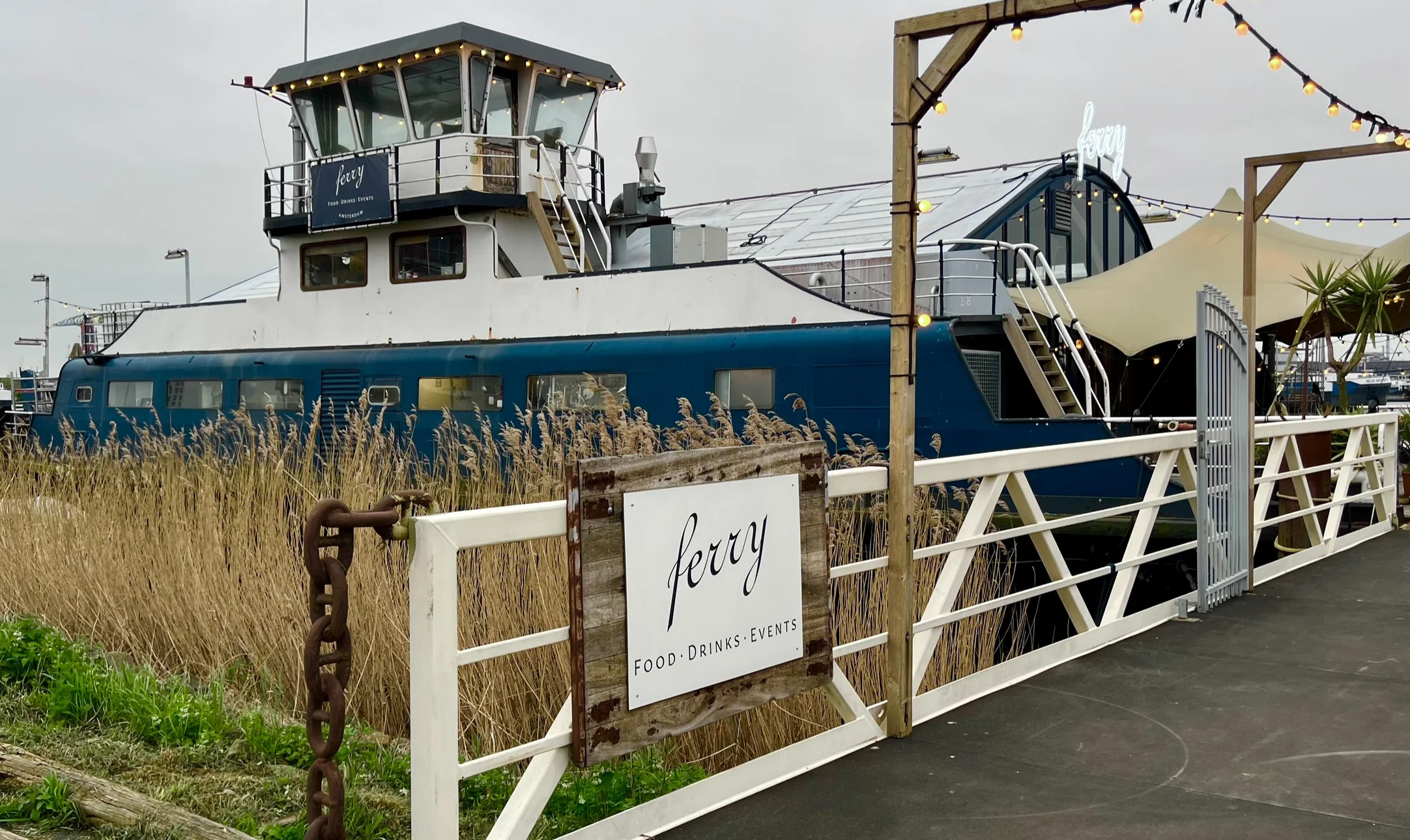 Buiten of binnen, bij Ferry ben je altijd aan het goede, drijvende adres