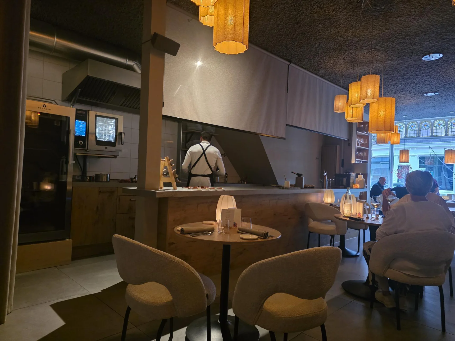 Restaurant JA stopt in Amsterdam: nog één keer aan tafel bij Amy en Julius