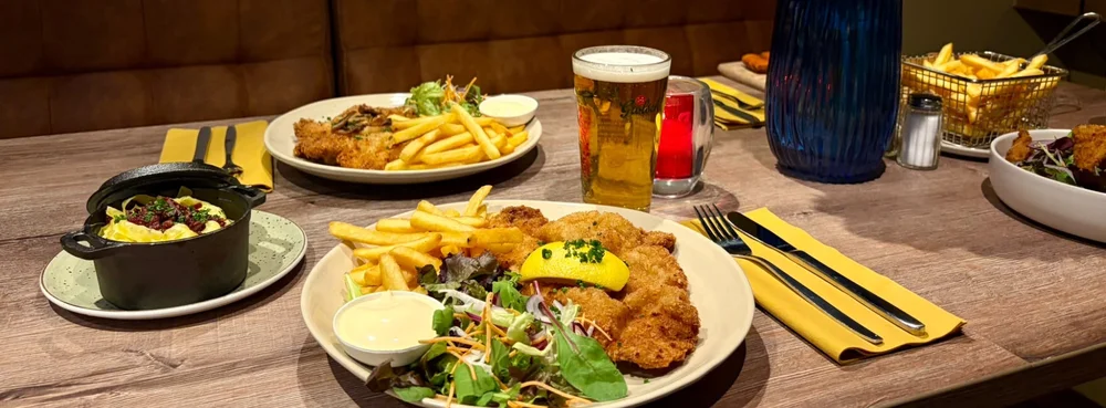 Café SCHNTZL brengt loaded schnitzels naar Rotterdam