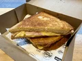 De ultieme ham-kaas tosti test in Utrecht