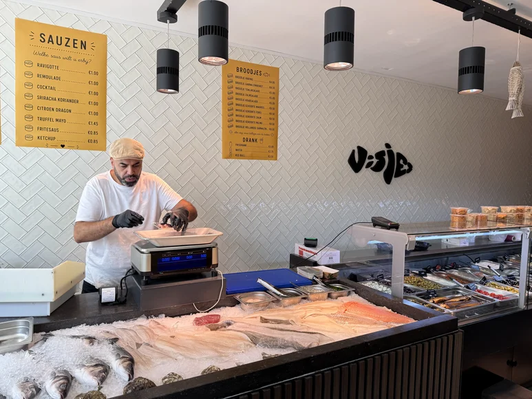 Liefhebbers van haring opgelet: tweede winkel van Visjes geopend