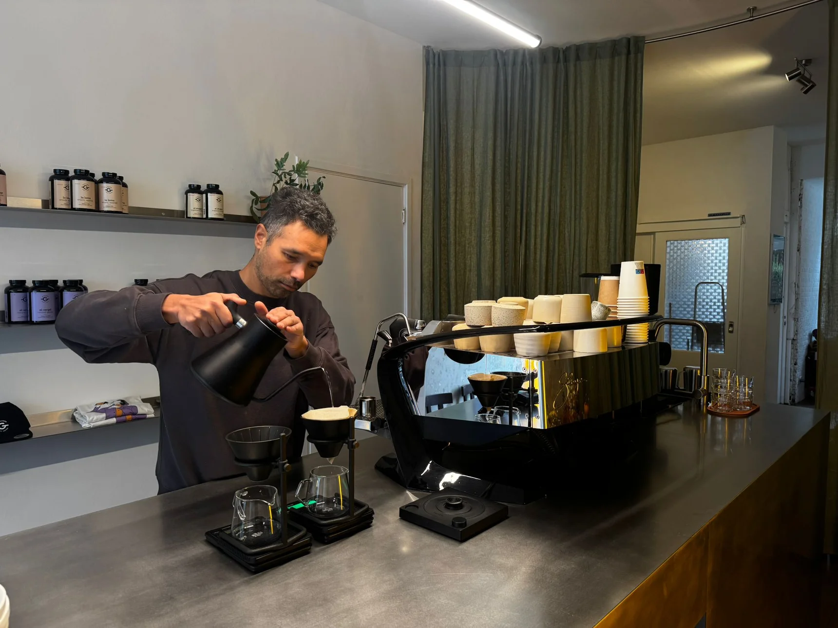 Grounded net achter CS: van hobby tot bar en branderij