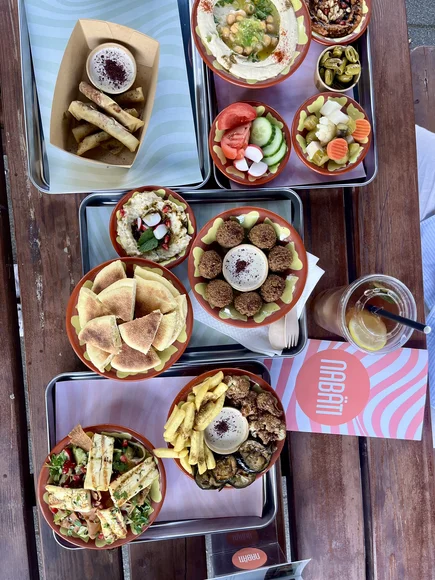 Van hummus tot halloumi: Nabäti brengt Jordanië naar Rotterdam