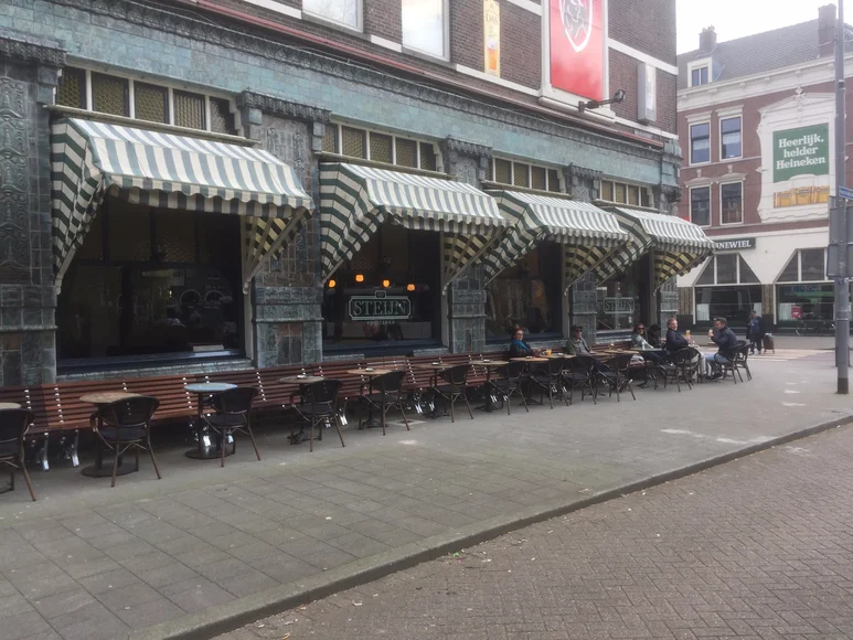 Cafe Steijn: Nieuwe hotspot op de Nieuwe Binnenweg met mooiste gevel van Rotterdam